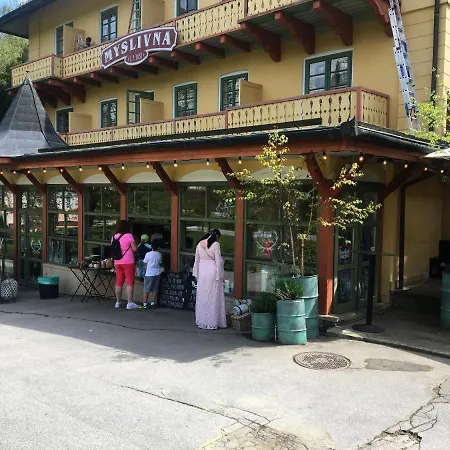 V Soukromi Luzne Accommodatie bij particulieren Luhačovice